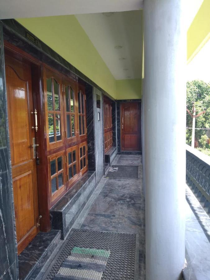 Yuga Guest House Kuttalam  Luaran gambar